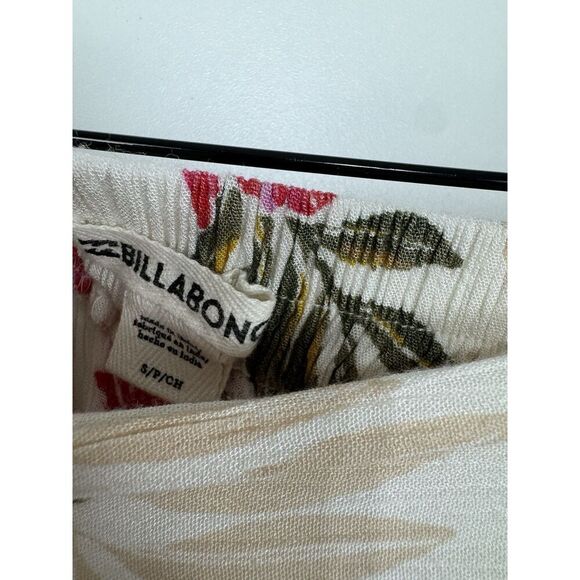 Billabong Small Capri Skies Pant Floral Beach flyaway Cover up tropical print - Picture 6 of 9